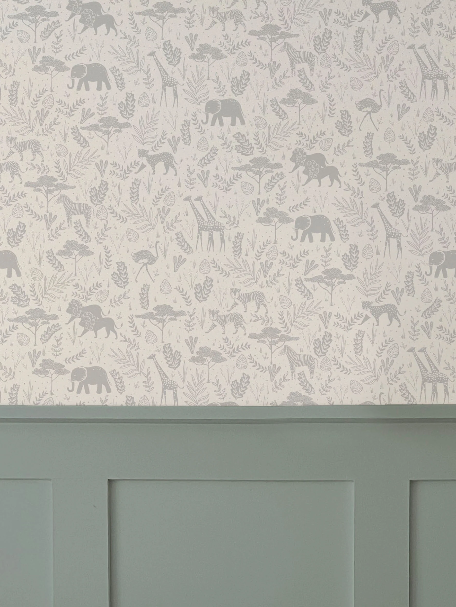 Wild Safari Luxury Children's Wallpaper ~ Grey - Image 3